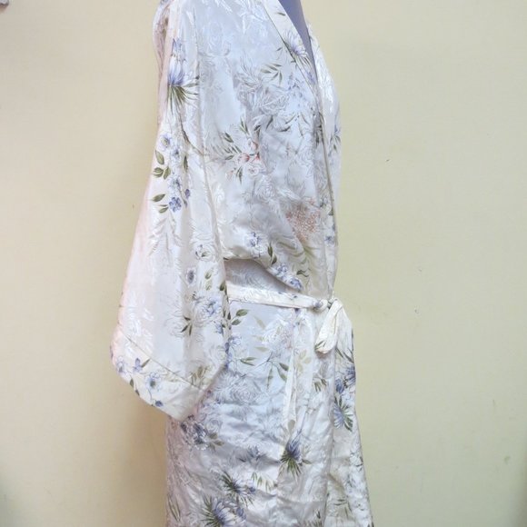 Intimo Amore robe, Satin, one size  white & floral - Picture 6 of 8